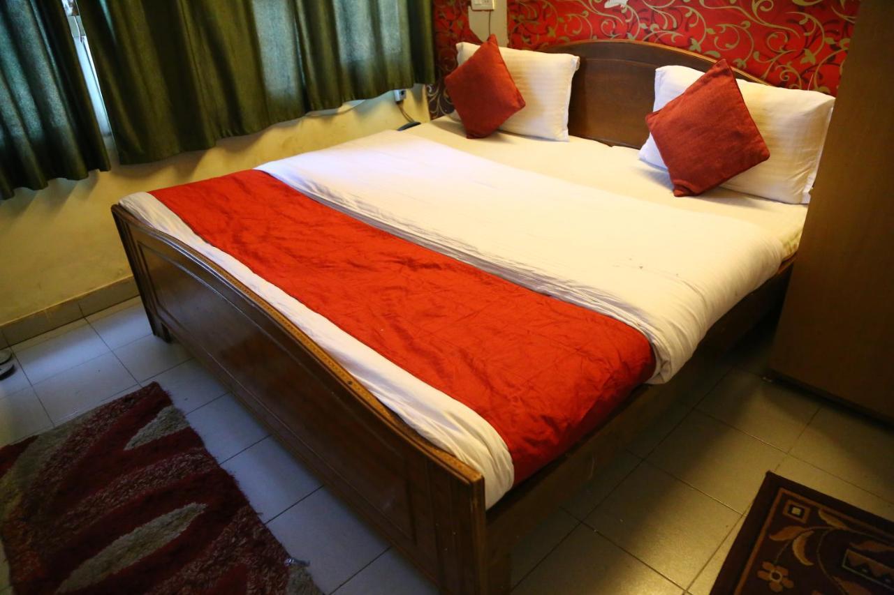 Hotel Diamond Palace Chandigarh Exterior photo