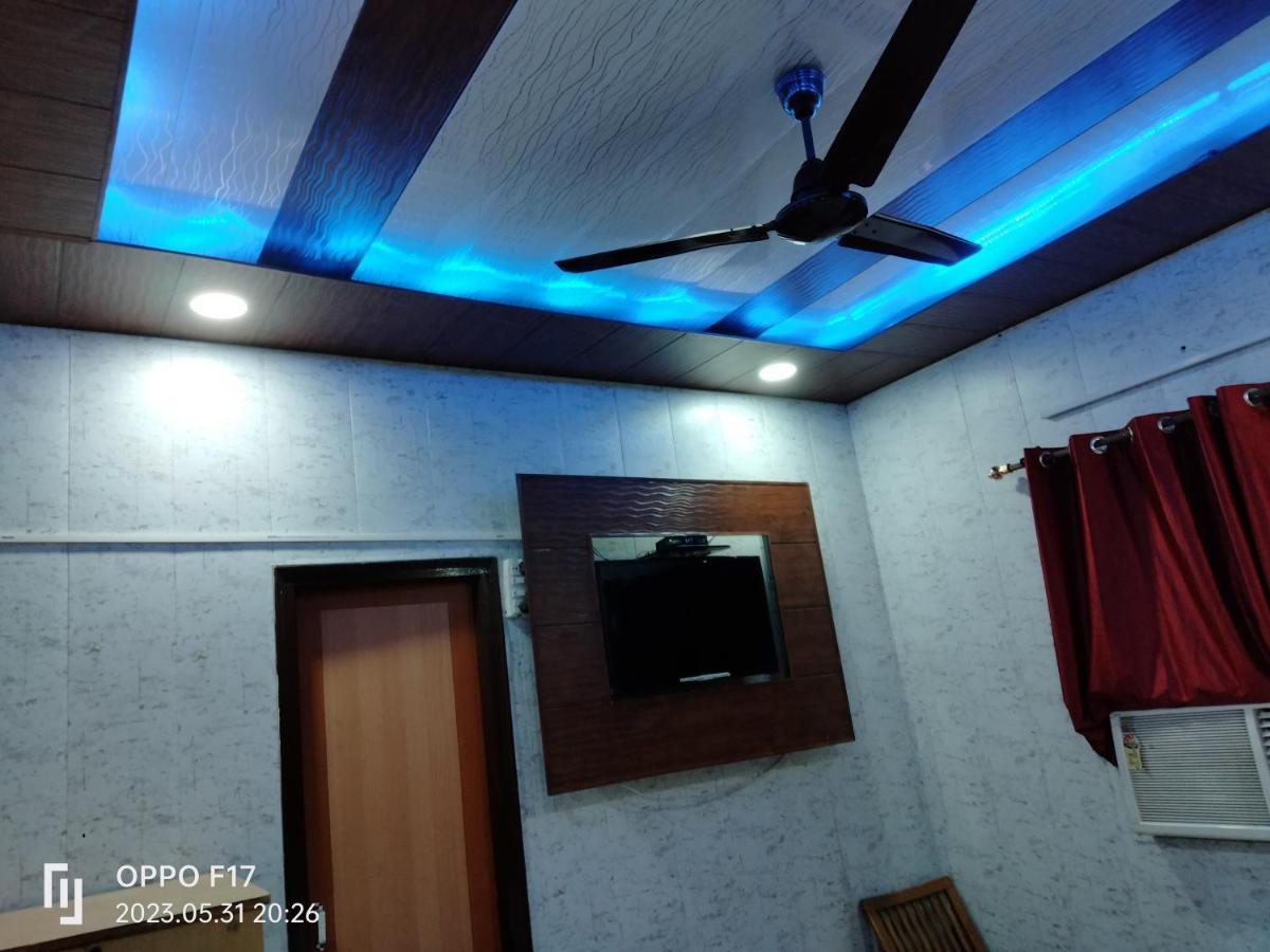 Hotel Diamond Palace Chandigarh Exterior photo