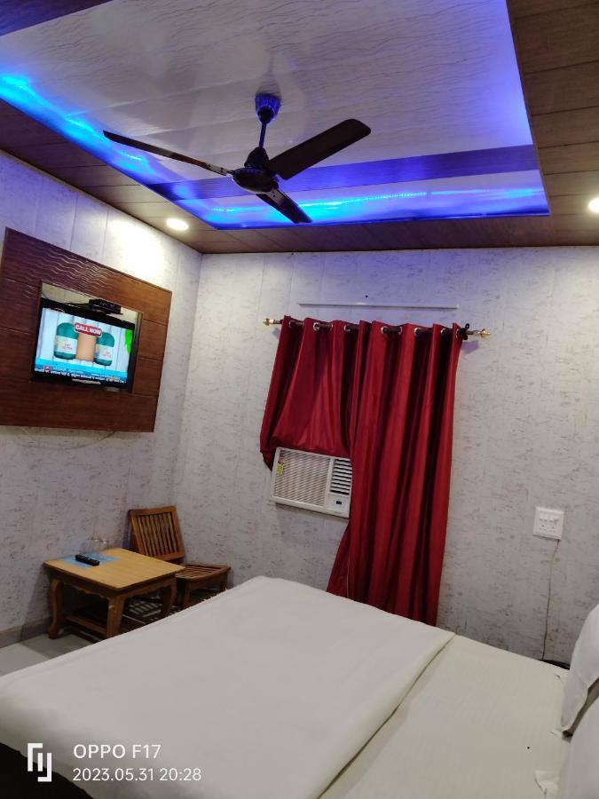 Hotel Diamond Palace Chandigarh Exterior photo